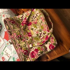 Large Vera Bradley tote